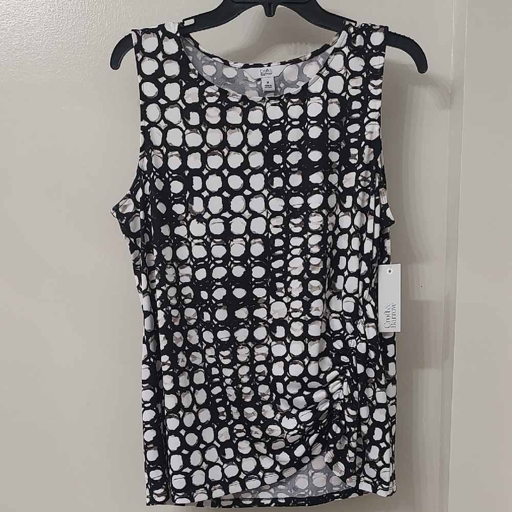 NWT Croft & Barrow Black and White Geometric Tank Top